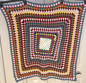 Crochet Handmade Afghan Lap Throw Baby Blanket Vintage Granny Square 36x36